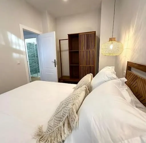 Appartement Main - Lavalle